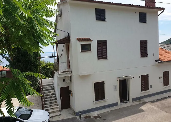 Appartamento Alex - Sea View By Irundo