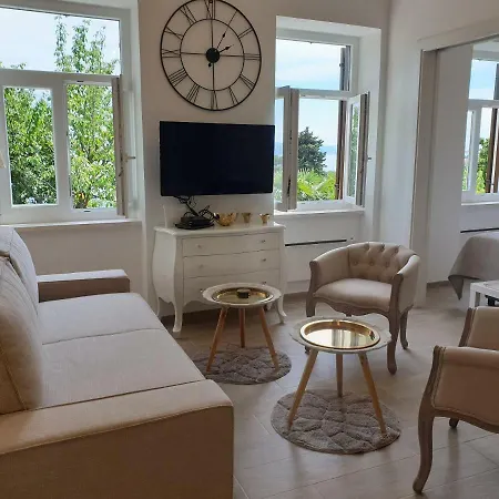 Apartmán Alex - Sea View